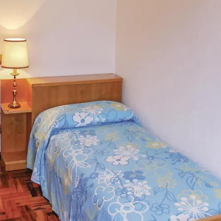 Holiday home Azalea I Nesso